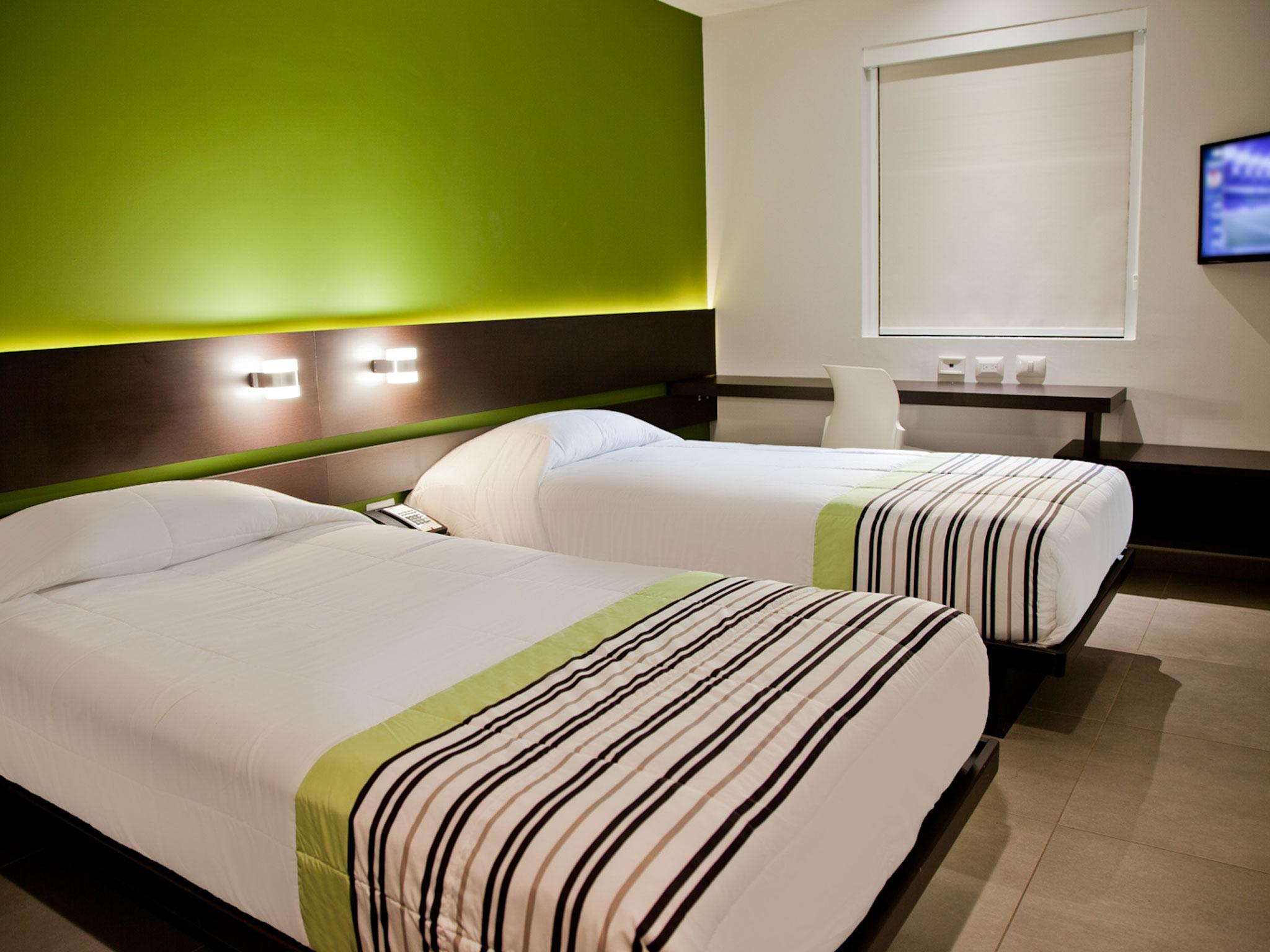 City Express Junior By Marriott Puebla Angelopolis Bagian luar foto