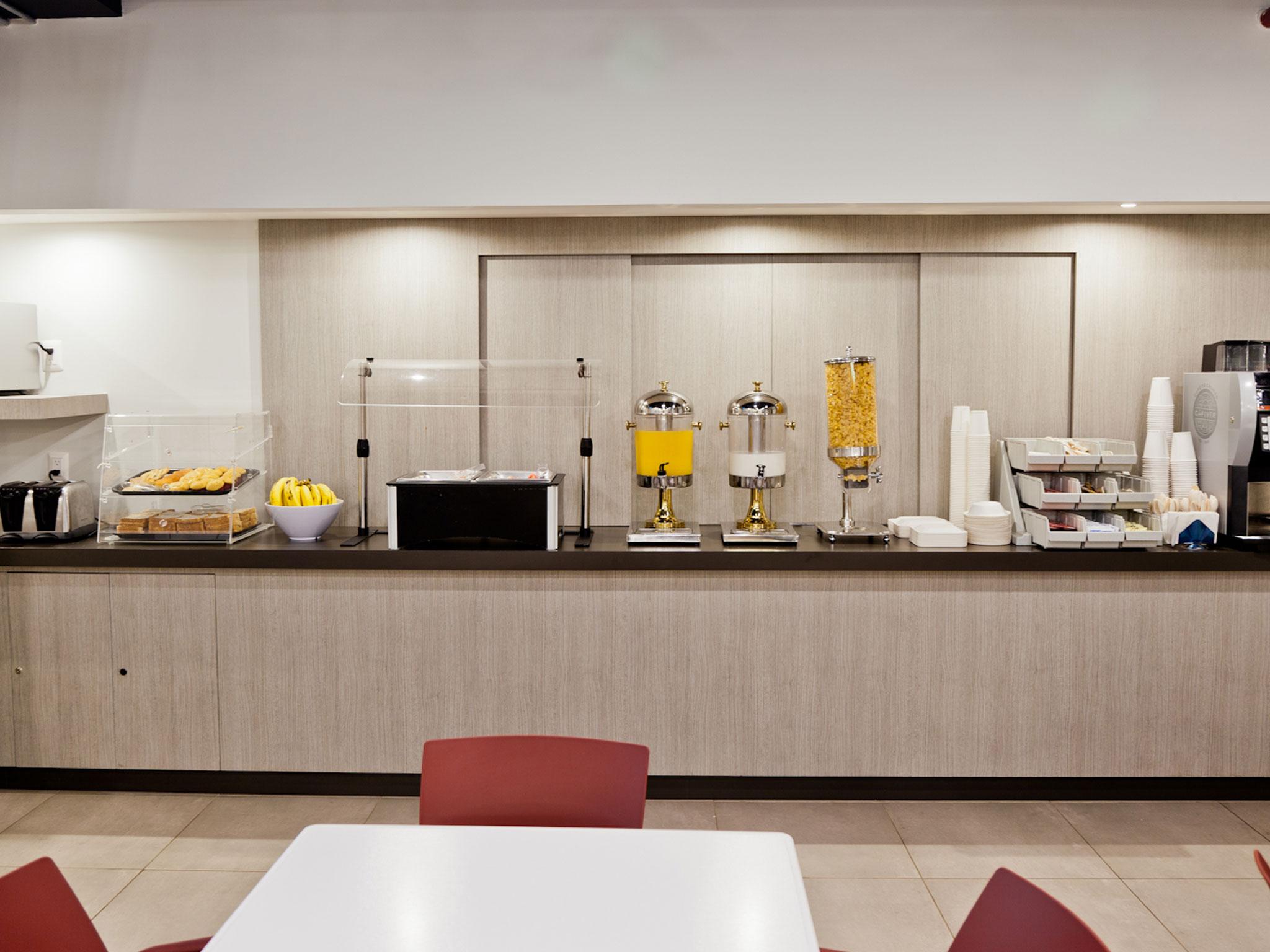 City Express Junior By Marriott Puebla Angelopolis Bagian luar foto