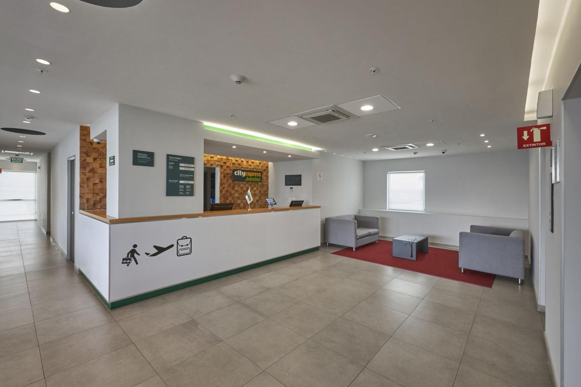 City Express Junior By Marriott Puebla Angelopolis Bagian luar foto