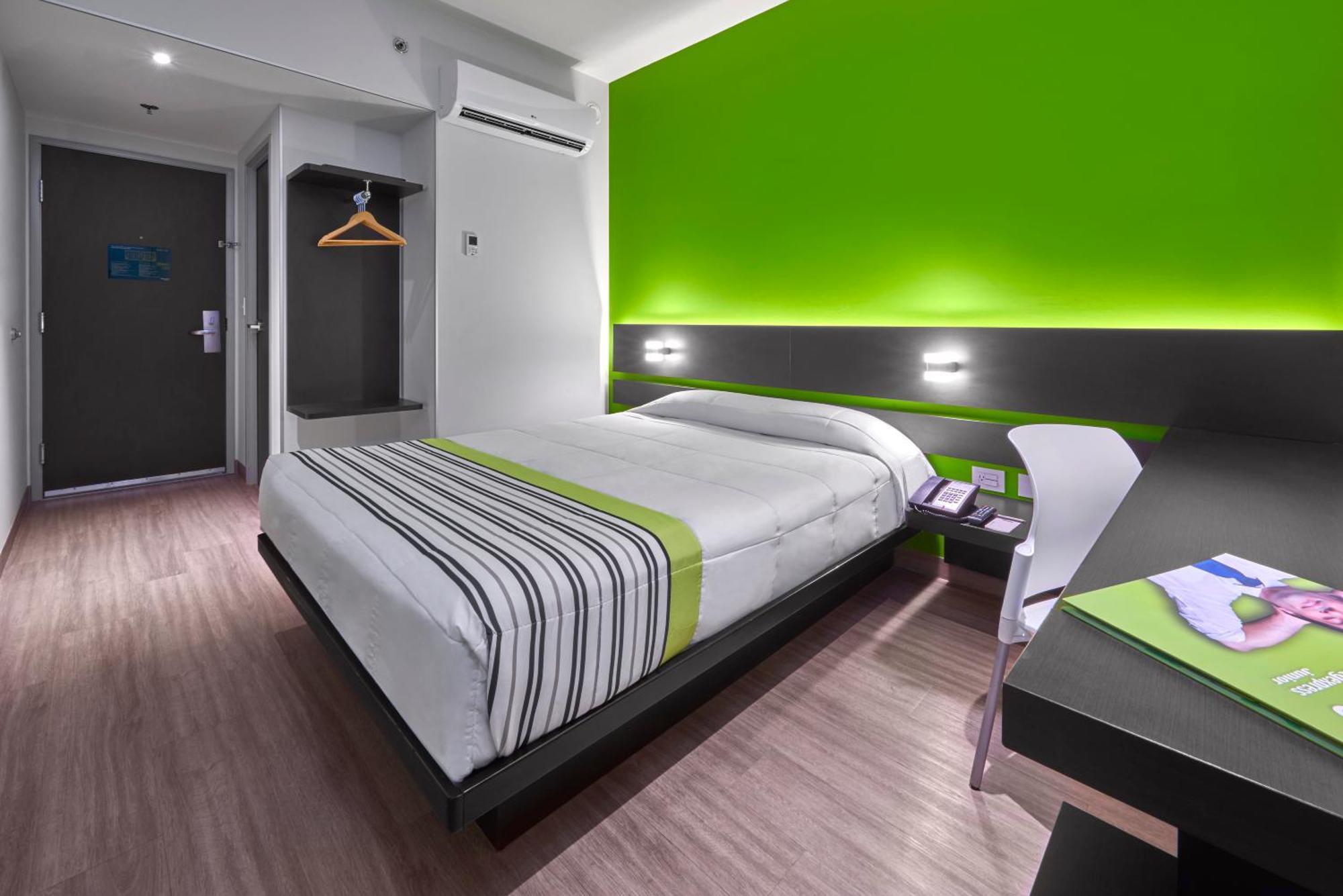 City Express Junior By Marriott Puebla Angelopolis Bagian luar foto