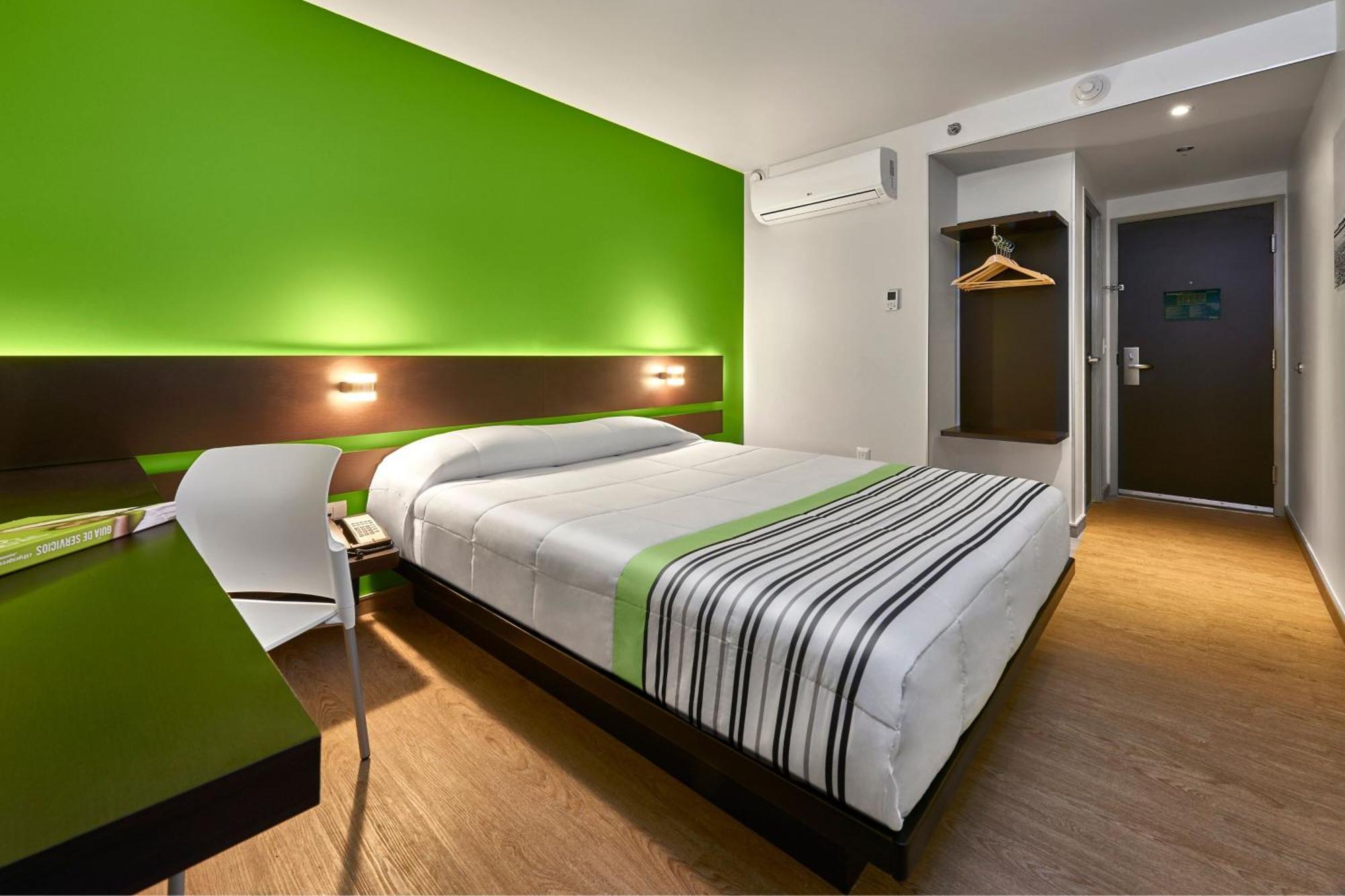 City Express Junior By Marriott Puebla Angelopolis Bagian luar foto